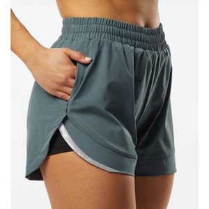 Alphalete Shorts